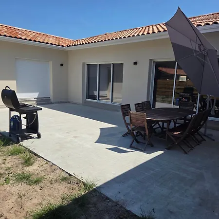 Maison Familiale à 4 Minutes De L'océan Villa